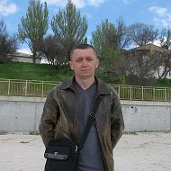 Андрей Остопырченко