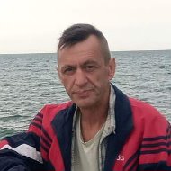 Володимир Лукьянов