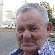 Анатолий Ульянов