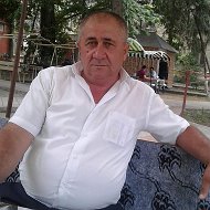 Sadir Caxalov