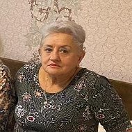 Полина Каверина