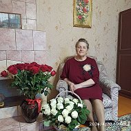 Зоя Елизарова