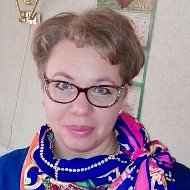 Елена Усова