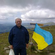 Анатолій Юненко