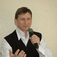 Андрей Лагиновских