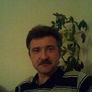 Андрей Глушнев
