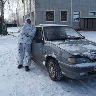 Владимир Кучеренко