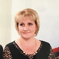 Елена Санжарова