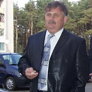Владимир Радовец