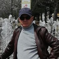 Олег Солодухин