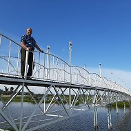 Александр Волков