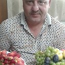 Юрий Павленко