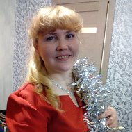 Полина Устинова