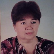 Елена Николова