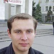 Евгений Гущанинов