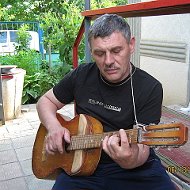 Виктор Земляков