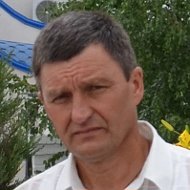 Василий Голик