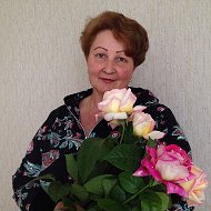 Елена Хубаева