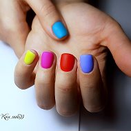 Kira Nails33