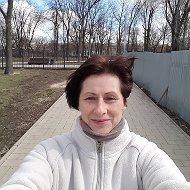 Елена Мирошниченко