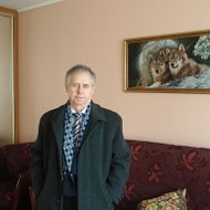 Михаил Логвинов