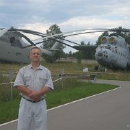 Владимир Сахаров