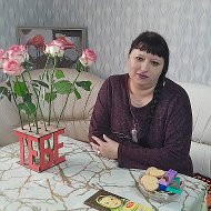 Елена Парадовская