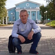 Василий Пузанов