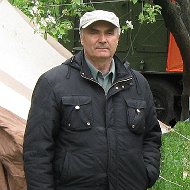 Пётр Власенко