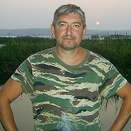 Николай Чечуев