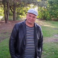 Олег Онопченко