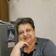Алла Суханова