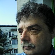 Валерий Коробовцев