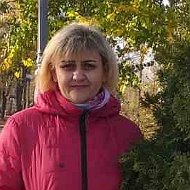 Лена Кондакова