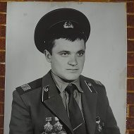 Сергей Тихонов