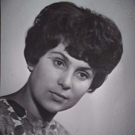 Александра Боброва