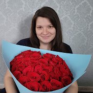 Лена Чуешкова
