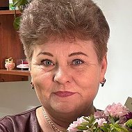 Елена Непомнящих