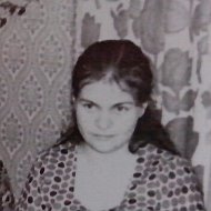 Надя Музафарова