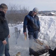 Александр Папулов