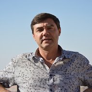 Юрий Петровский