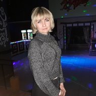 Елена Ушакова