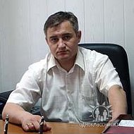 Олег Богатов