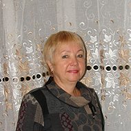 Лариса Тавлович