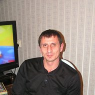 Альберт Танделов
