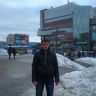 Рустам Шарипов