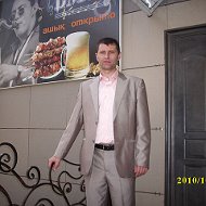 Юрий Бушуев