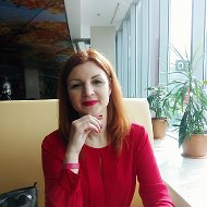 Анна Богомолова