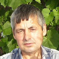 Валерий Конников