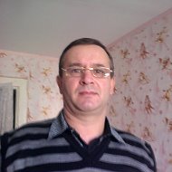 Аркадий Кучурян